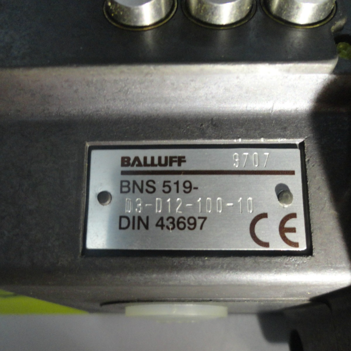 BALLUFF限位开关BNS 519-D3-D12-100-10咨询后再下单