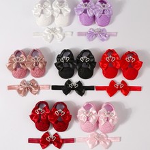 蕾丝皇冠蝴蝶结公主鞋外出婴儿鞋0-1岁宝宝鞋软底防滑百日礼服鞋