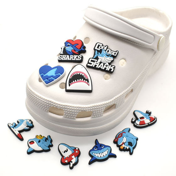 Cute shark hole shoes shoes flower PVC cartoon shoe buckle cross-border e-commerce accessories beach shoes DIY decorative buckle