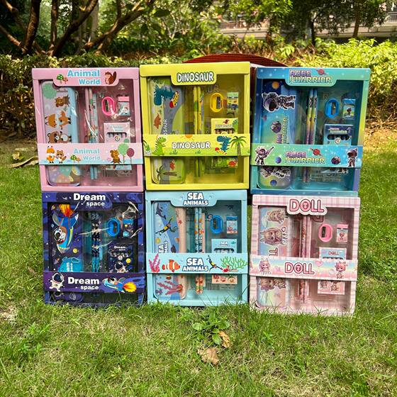 Sanrio Stationery suit Gift Box Kindergarten Pencil Set Box Small Gifts Primary School Students School Supplies Kuromi