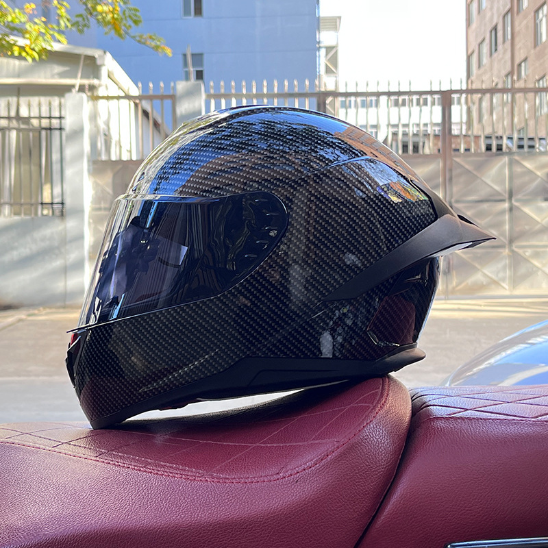 Casco de motocicleta Orz para hombres y mujeres, casco integral de verano con gran alerón trasero para todas las estaciones, certificado por DOT, transfronterizo.