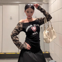 【210克40支纯棉】字母印花一字肩长袖T恤女秋季修身显瘦纽扣上衣