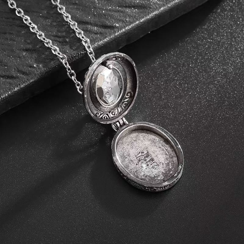 Yiwu Grenzüberschreitender E-Commerce Ovale Amethystbox Vintage Personalisierter Anhänger Pullover Halskette für Männer und Frauen_voghion.com