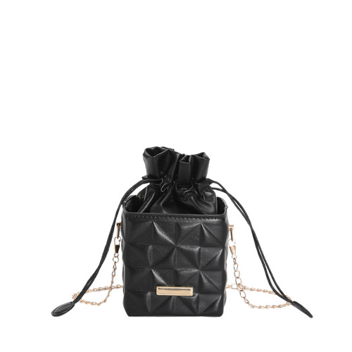Lifestyle Women's Bag  Summer Fresh and Retro Crossbody Bag Elegant and Beautiful Fashion Shoulder and Crossbody Bag