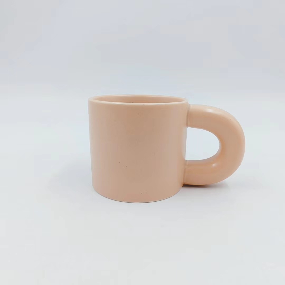 Nuevo 8.5 * 8cm 310ml taza de cerámica de orejas grandes taza de leche taza de desayuno taza de pareja