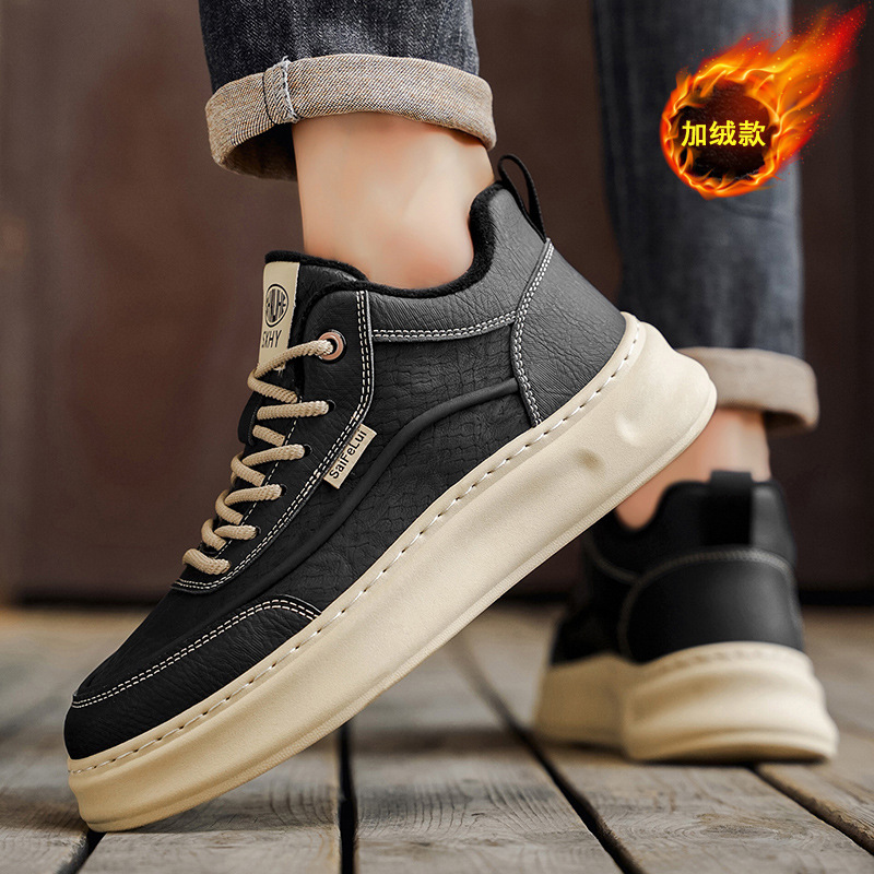 Men's Shoes 2025 New Winter Velvet Warm Shoes for Teenagers Soft Sole Versatile Thick Sole Sports Work Shoes Wholesale