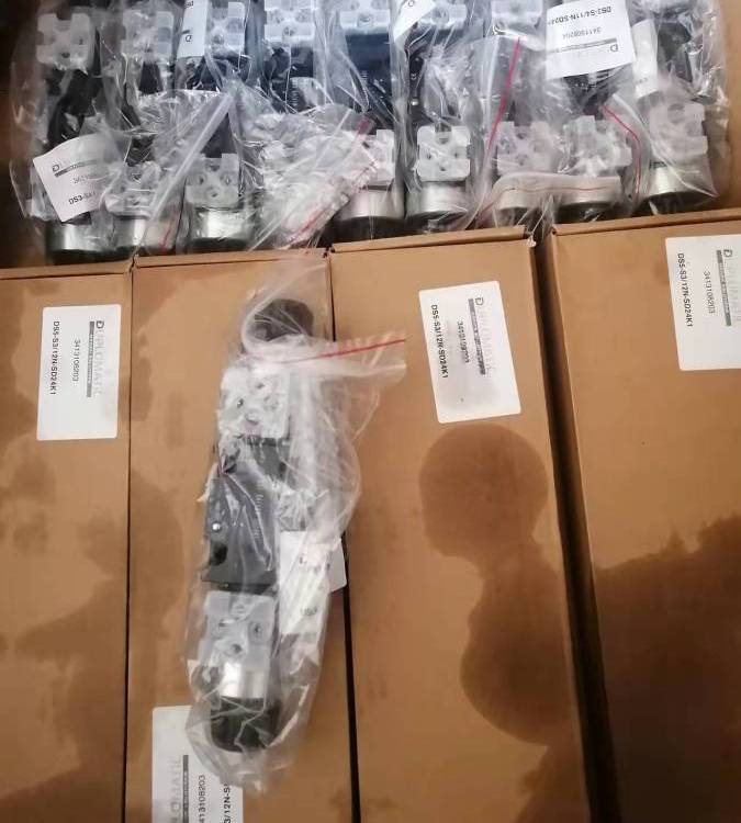 DUPLOMATIC 迪普马 液压减压阀 Z3-P5/22 压力控制阀Z5-P5/C/22