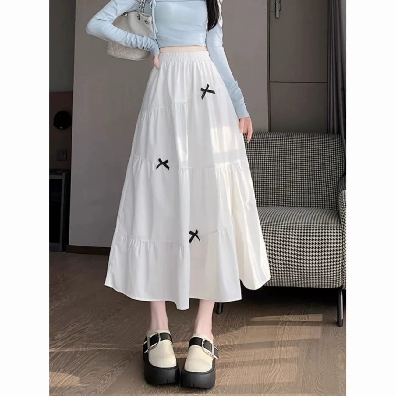 Новая дизайнерская юбка весна/лето 2025 года во французском стиле с нежной и зрелой расклешенной юбкой-зонтиком в соленом стиле, эксклюзивно для трансграничных поставок.