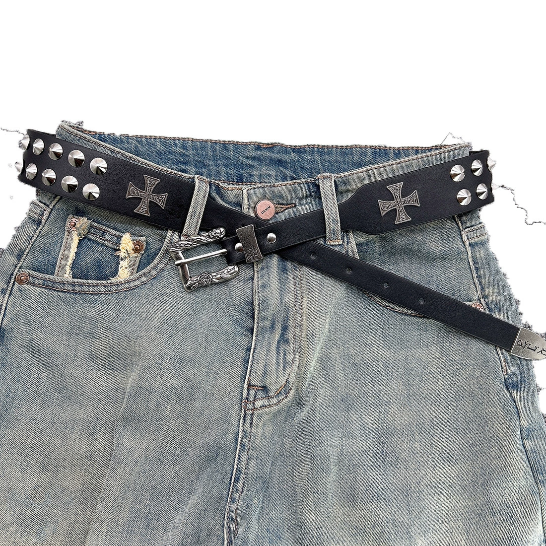 Belt, black jeans, 2 carat, punk style