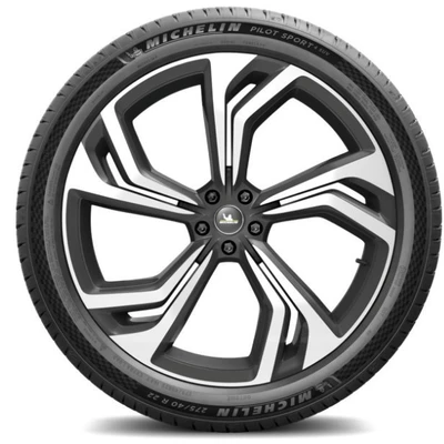 Vehicle tire 108Y Pilotsport 4Suv Brand
