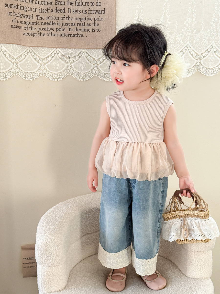 Ropa para niños de caña de pera Chaleco para niñas Estilo fino de verano 2025 Nuevo estilo Camiseta de botones para niños Ropa para bebés y niñas