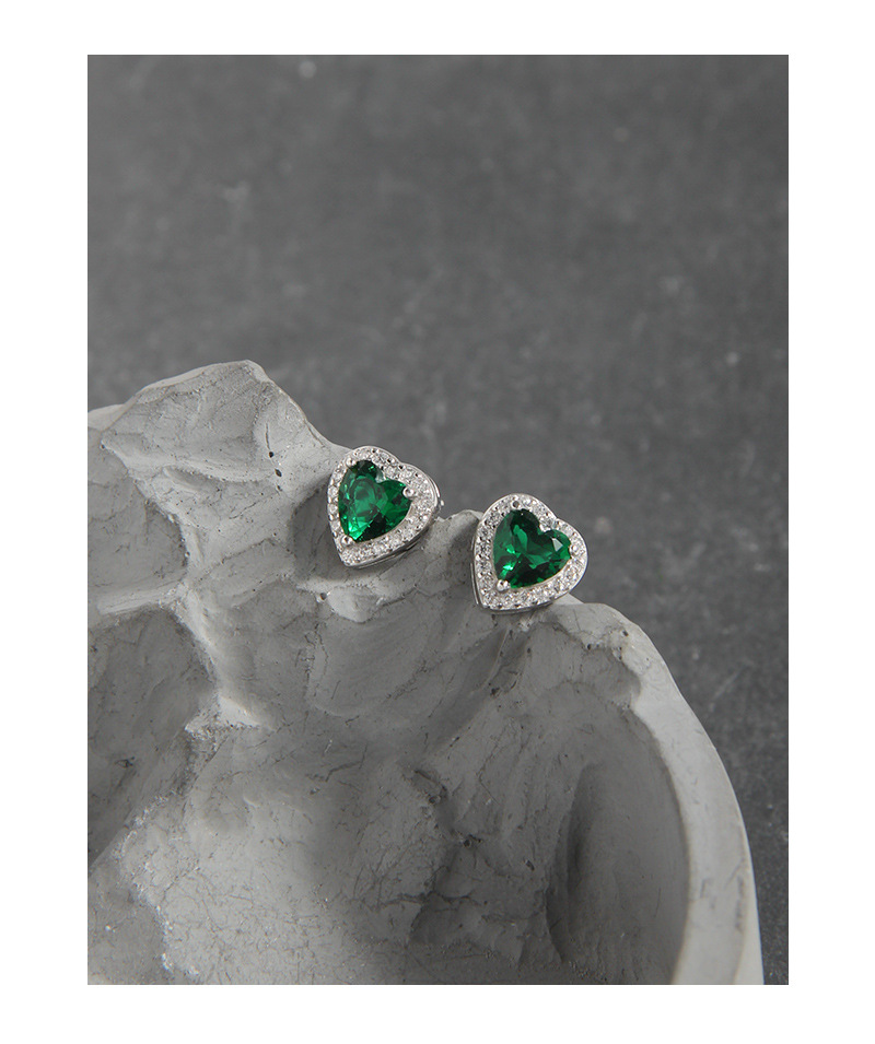 1 Pair Quantity Daily Occasion 925 Sterling Silver Material 1 Pair 925 Sterling Silver Zircon Heart Shape Ear Studs