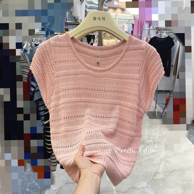 French Style Backless Button Cut Out Design Top Knitted Top for Women 2025 Summer New High-End Mesh Blouse