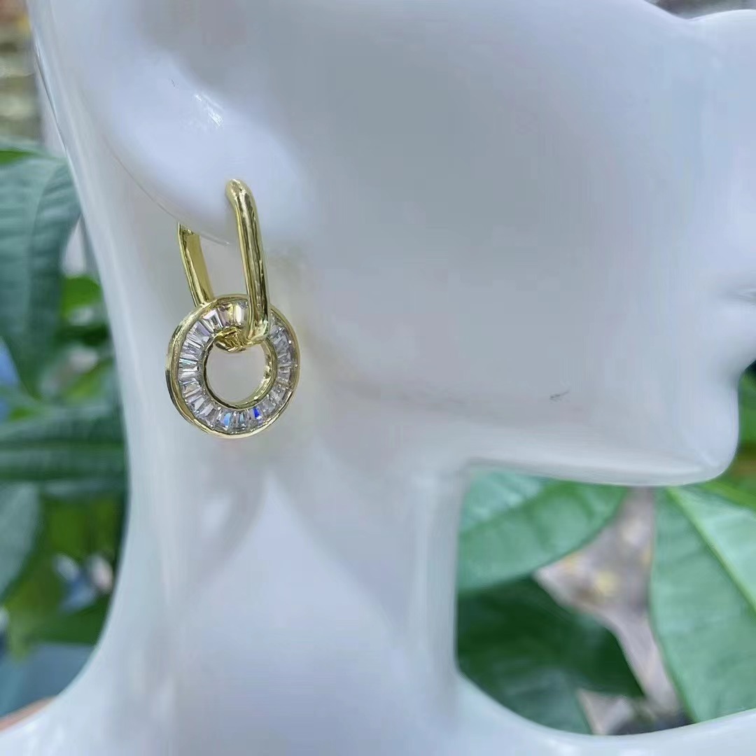 Frau Mode Geometrisch Kupfer Zirkon Ohrringe Überzug Eingelegter Zirkon Drop Ohrringe display picture 2