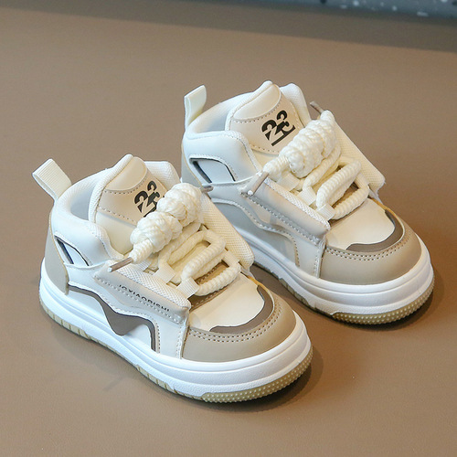 Children's Sports Shoes 2026 Spring and Autumn Boys' Casual Ankle Boots for Girls Bread Shoes Dopamine Baby Daddy Shoes