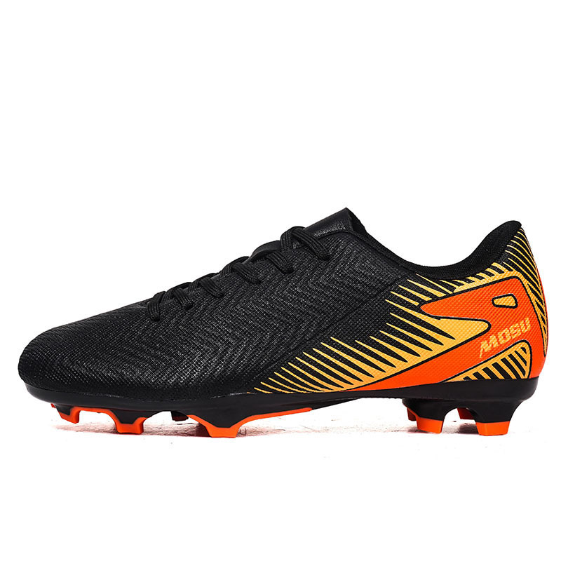 2025 nuevo transfronterizo hombre y mujer largo clavos de fútbol juvenil competición de zapatos de fútbol fábrica de ventas directas comercio exterior