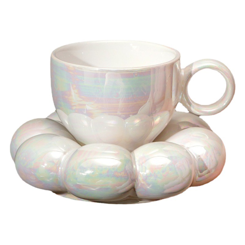 Taza de agua de alta apariencia Taza de cerámica para niñas hogar agua potable taza de té ins estilo con cuchara taza de café y platillo traje