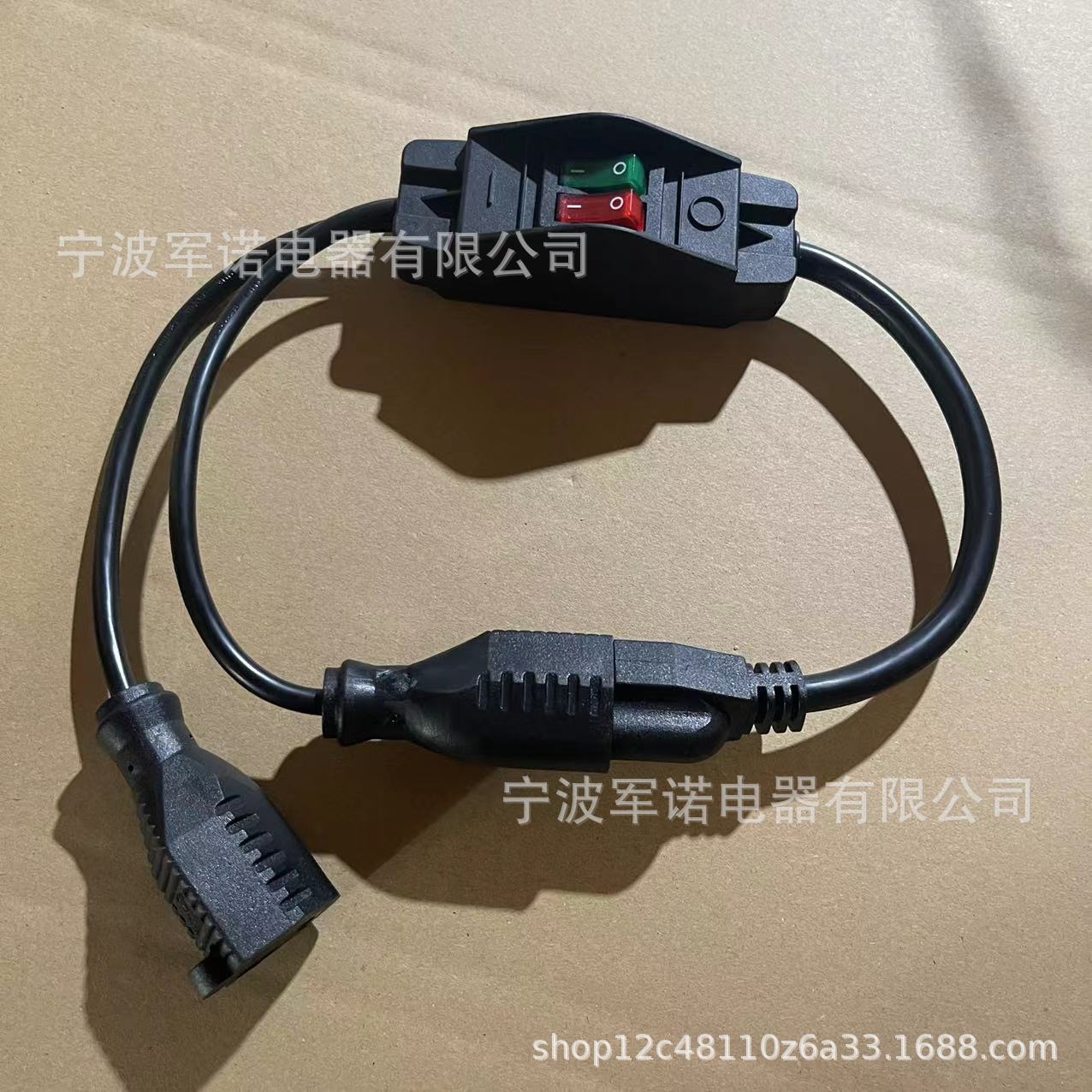 热销 IP66美规308防水双开关公母插头线14AWG250大电流电源线