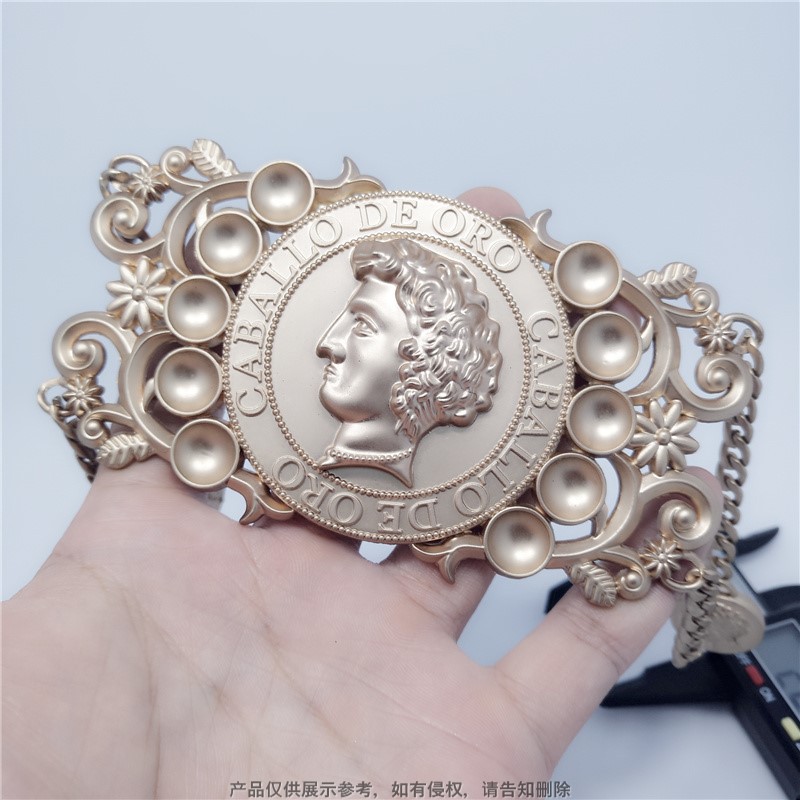 家装螺丝固定设计女王侧脸浮雕铭牌 来货电镀沙金雾金金属色加工