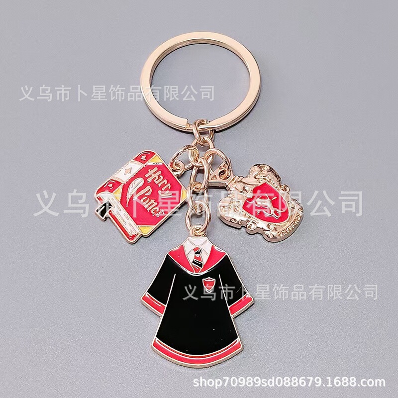 Cartoon Harry Magic Keychain Gryffindor Hogwarts Logo Badge Bachelor's Robe Pendant Wholesale Cartoon Harry Magic Keychain Gryffindor Hogwarts Logo Badge Bachelor's Robe Pendant Wholesale