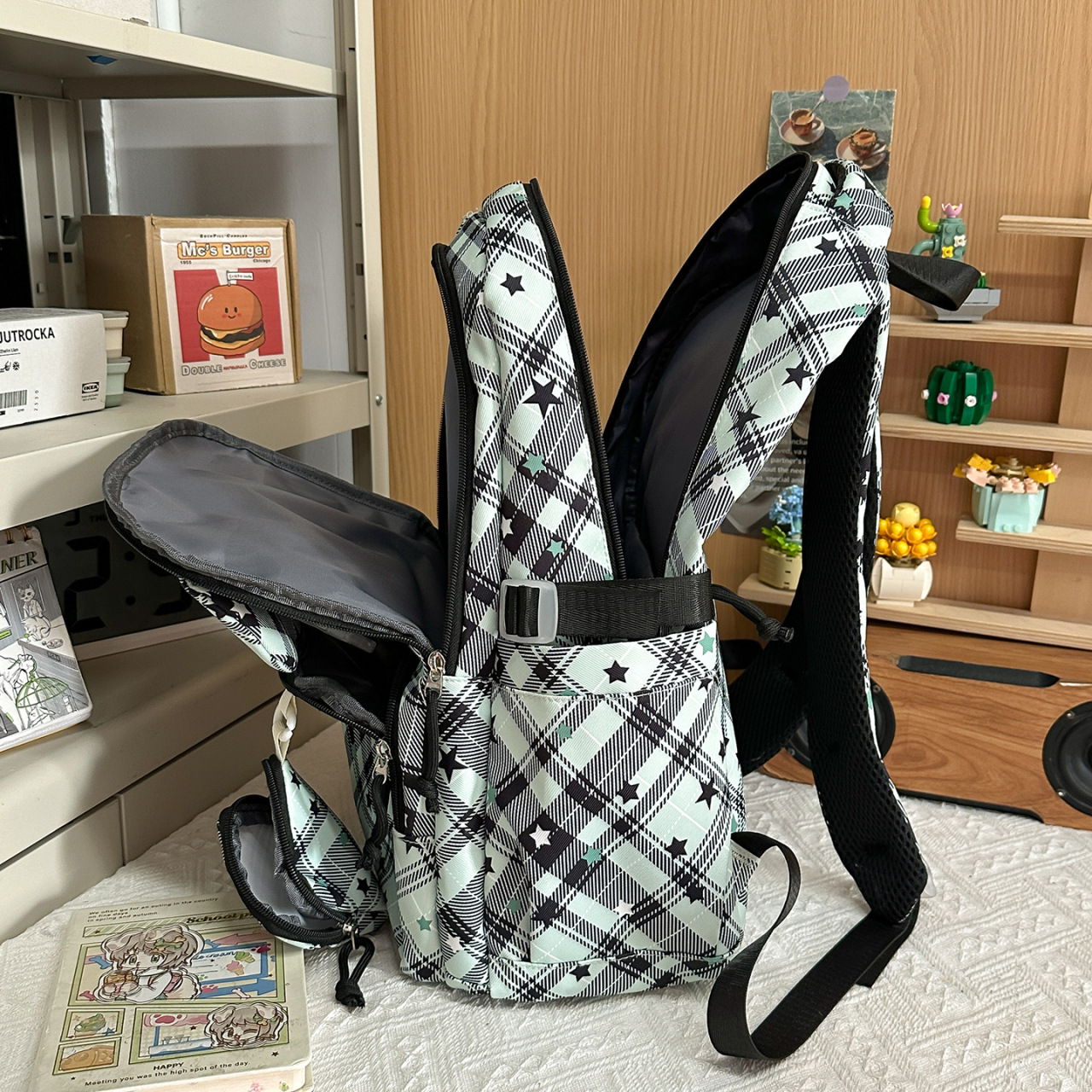 Mochila ligera y de gran capacidad nueva mochila de alta apariencia para estudiantes de secundaria coreana fresca y dulce mochila de color dulce