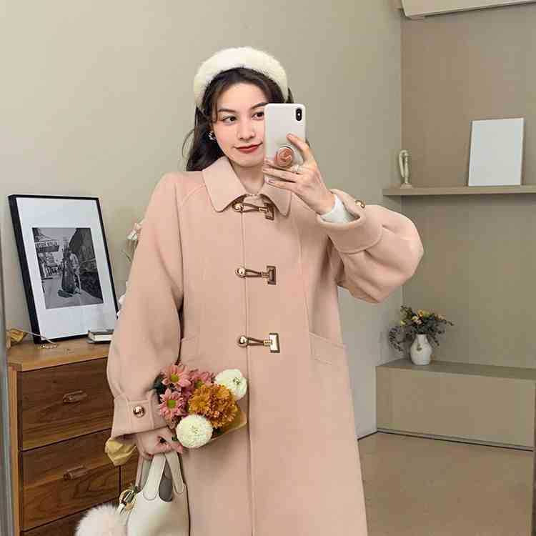 2024 새로운 양면 캐시미어 코트 여성 한국식 인형 칼라 중간 길이의 느슨한 서양식 모직 코트