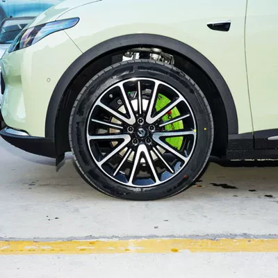 Modification, Spray Painting and Color — Brake caliper cover