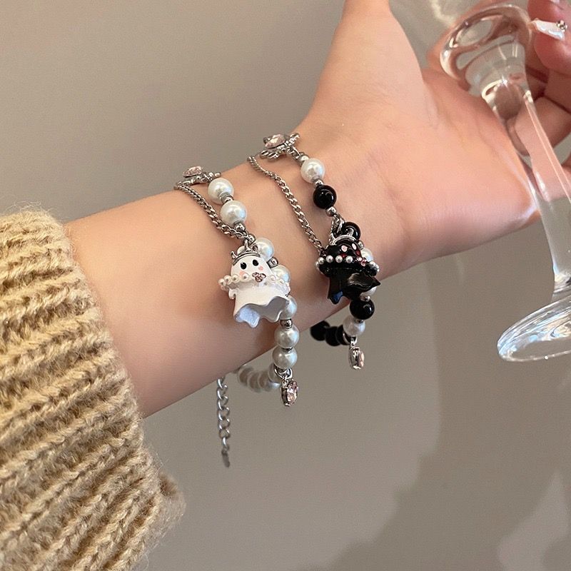 Black and White Ghost bracelet cheap female girlfriends accessories cold niche high-grade sweet cool hot girl couple bracelet