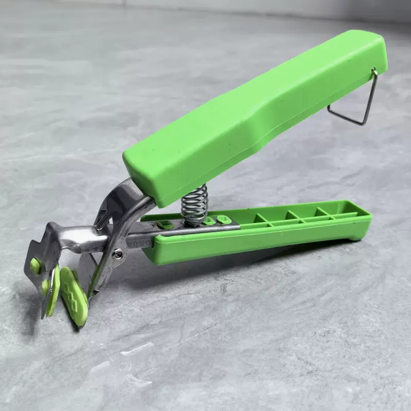 厂家批发 升级款不锈钢夹碗器 绿色取碗夹 提盘夹 不锈钢防烫夹