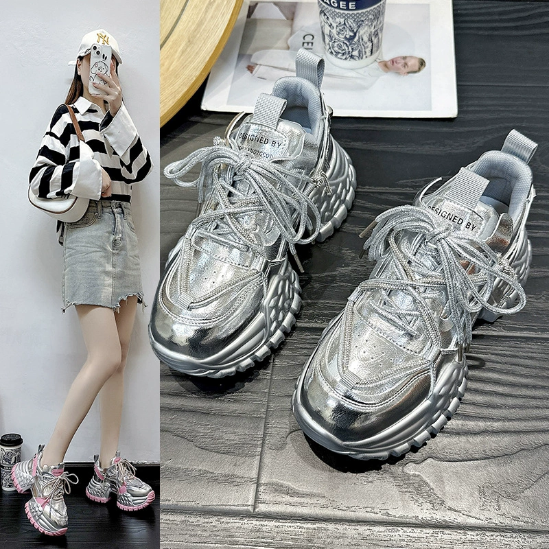 Мафли с толстой подошвой повседневные одиночные туфли женские металлические ветры серебряные ботинки папы 2024 весенние туфли