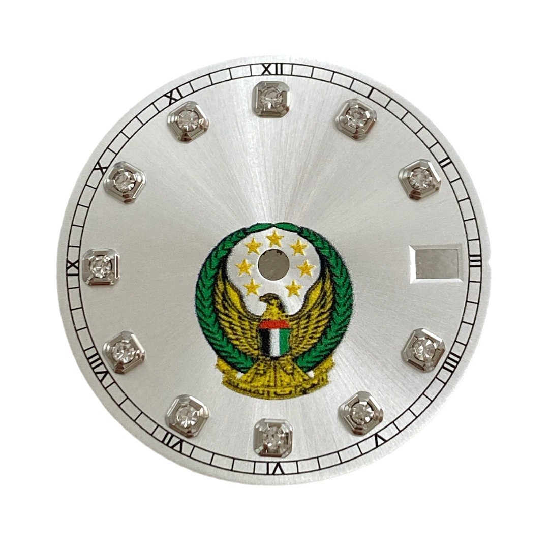 로그 다이아몬드 페이스 중동 이글 다이얼 28.5MM 태양 패턴 중동 NH35 무브먼트에 적합한 문자 수정 레터링