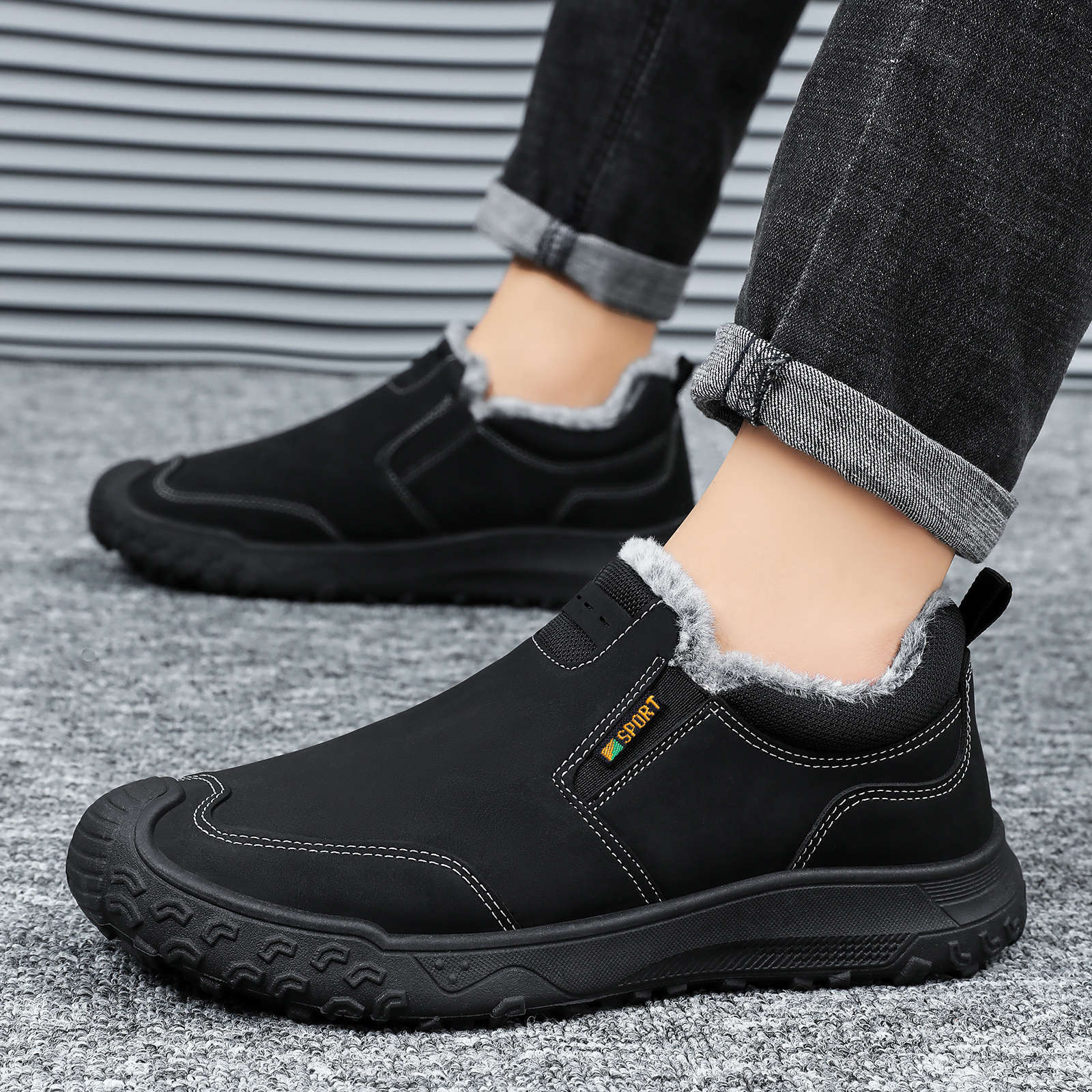 Zapatos de algodón transfronterizos para hombres botas de nieve casuales de lana gruesa botas de herramienta de bloqueo calentamiento de algodón calentamiento zapatos de invierno para hombres