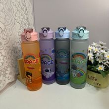批发太空人标准800ml磨砂中杯弹跳盖带杯带吸管耐摔耐高温水杯