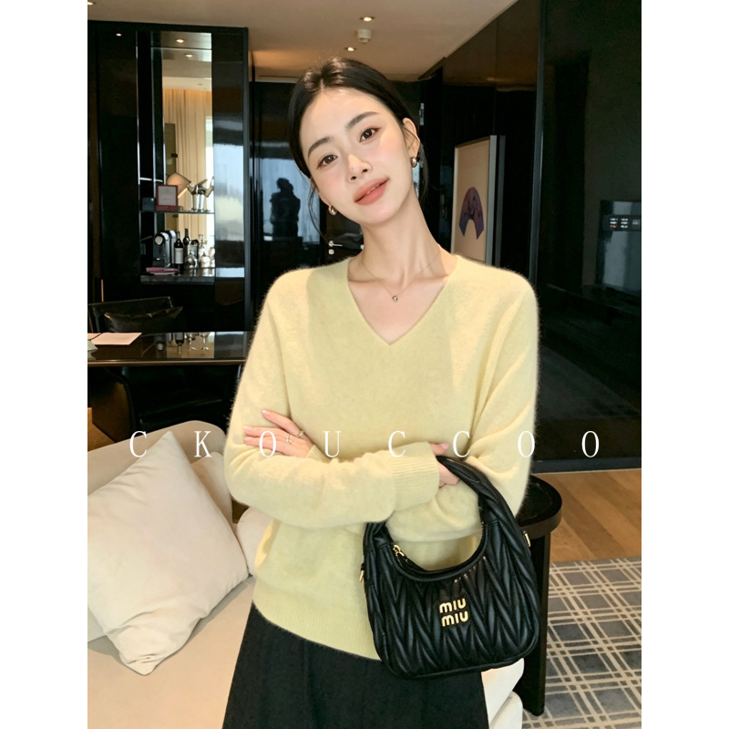 Clearance of Discontinued Sizes | Wool and Cashmere V-Neck Seamless Brushed Knit Sweater for Women, New Autumn Style Warm Sweater