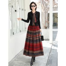 秋季新款大码休闲印花半身裙女2026今年流行爆款民族风格子A字裙