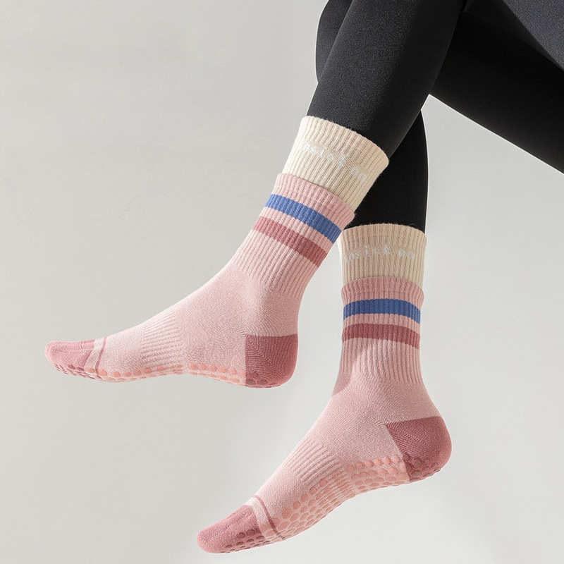 Yoga Socks for Women, Pilates-Specific Socks, Sports Fitness Sweat-Absorbent Color-Blocked Non-Slip Latex Socks, Long Socks Yoga Socks for Women, Pilates-Specific Socks, Sports Fitness Sweat-Absorbent Color-Blocked Non-Slip Latex Socks, Long Socks
