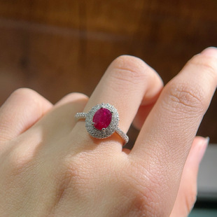 �¿��ԃr����Ȼ�t��ʯ��ָ���@ö�t��ʯ��ʯ6x8 ��Ѫ�tɫ��ʺܺ�