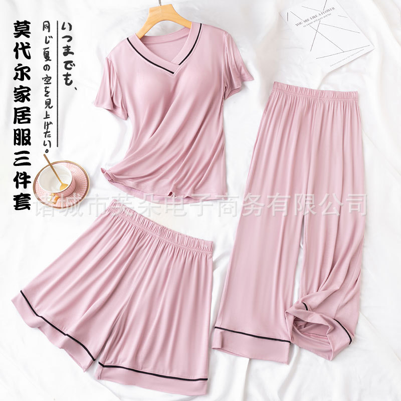Spring and Summer New V-neck Home Clothes Set Women's Short Sleeve Shorts with Chest Pad Capri Pants Three-piece Pajamas Set Spring and Summer New V-neck Home Clothes Set Women's Short Sleeve Shorts with Chest Pad Capri Pants Three-piece Pajamas Set