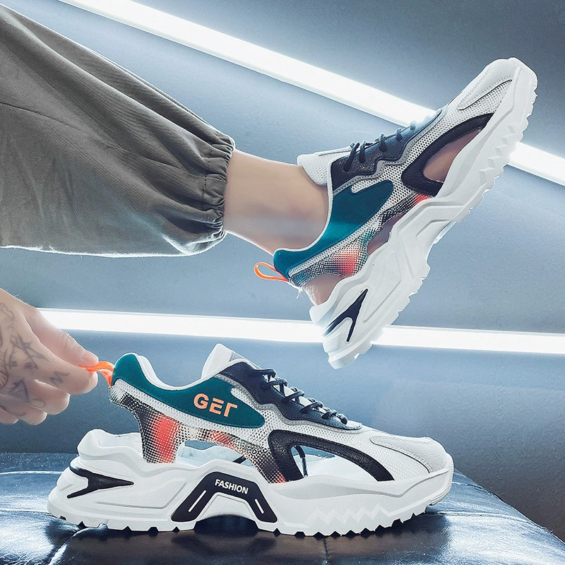 2025 Модные тапочки, сандалии, римская обувь, новая летняя мужская обувь двойного назначения, крутая пляжная обувь с полыми отверстиями, сандалии и тапочки для мужчин