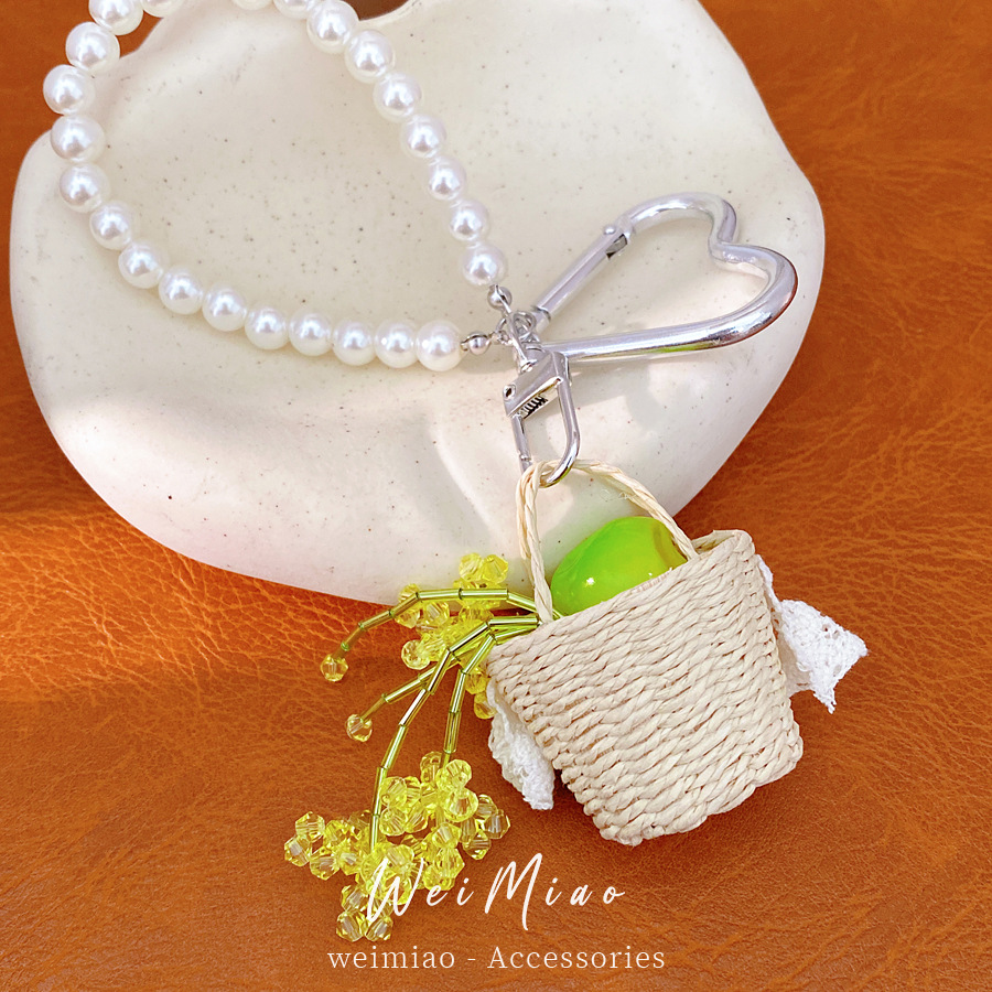 Perlas cuentas de vidrio manzana encaje trenzado canasta colgante simple moda colgante de llaver