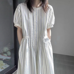 ホワイトストライプドレス女性の夏フレンチスタイル優しいスタイル小柄カジュアルレースアップスカート 2025 新しいスタイル