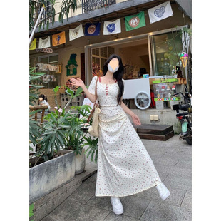2025 New Tea Break French Short-Sleeved Floral Dress Summer Women's Chic Holiday Style Beautiful Long Dress