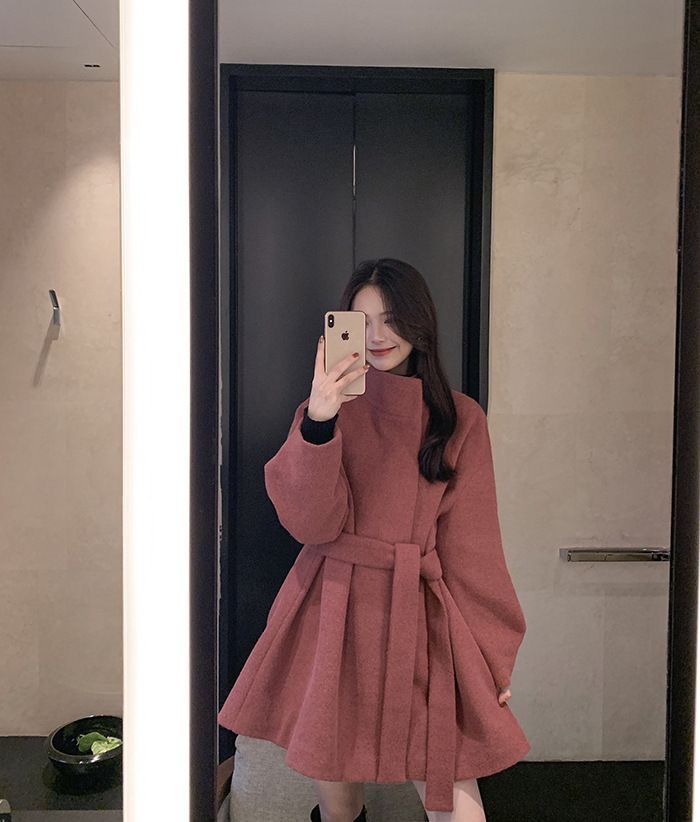 玫红色秋冬毛呢外套女日系显瘦气质短款呢子大衣斗篷小个子雪尼尔