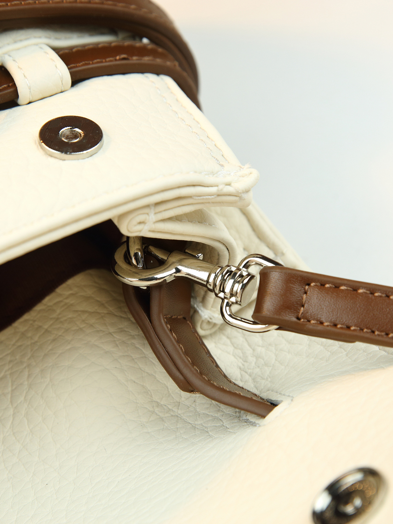 Damen Handtasche Aus Gewachstem Leder Als Umhängetasche Elegant_voghion.com