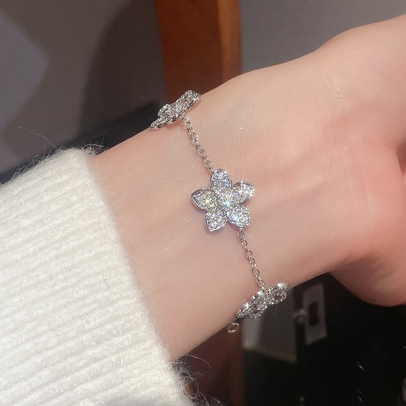 Pulsera de letras de ácido acético de circón Moda exquisita pulsera de viento frío ligero lujo temperamento de alta gama al por mayor