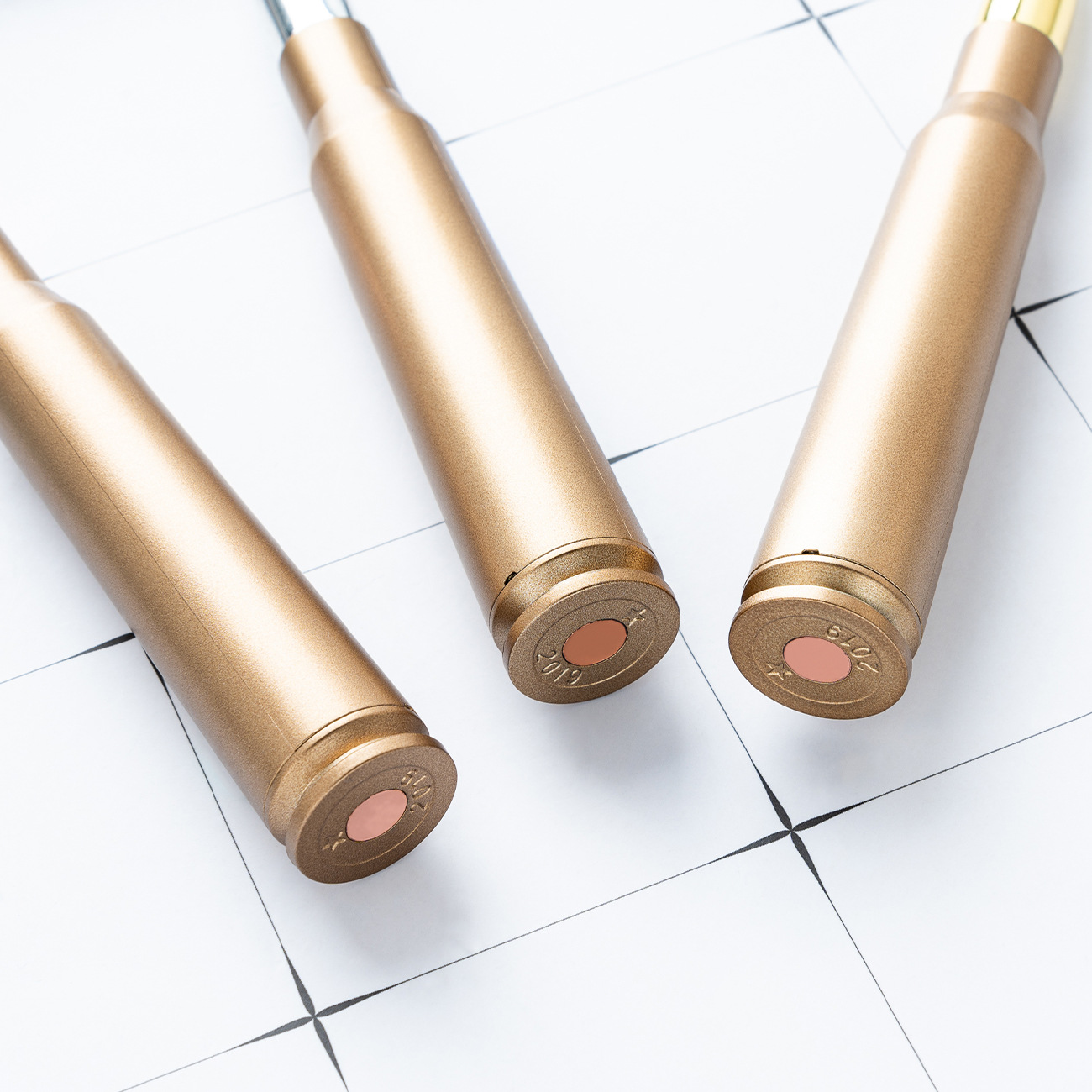 Simulación creativa retro forma de bala bolígrafo juguetes de estudiantes de primaria bolígrafo de regalo de plástico rotativo bolígrafo de regalo