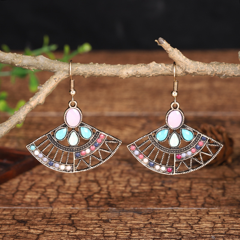 1 Pair Retro Water Droplets Metal Plating Zircon Women's Drop Earrings display picture 5