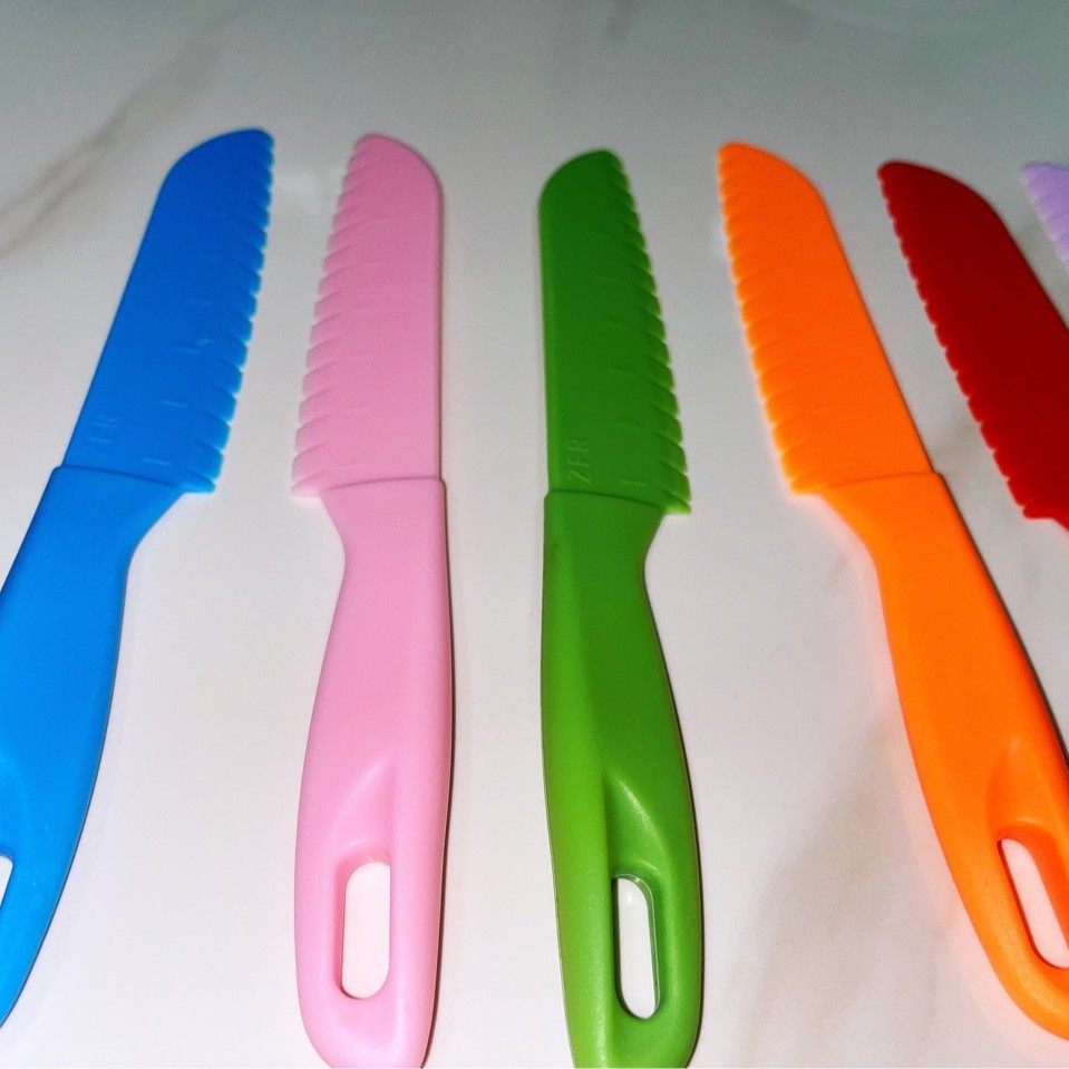 Cuchillo de plástico para niños cuchillo de fruta de jardín de infantes cuchillo de fruta de melón cuchillo de cocina de juguete de mano cuchillo para niños cuchillo traje