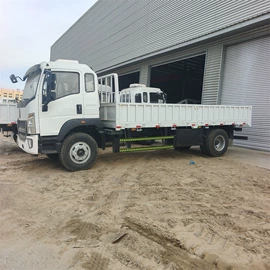 货车;牵引车;客车