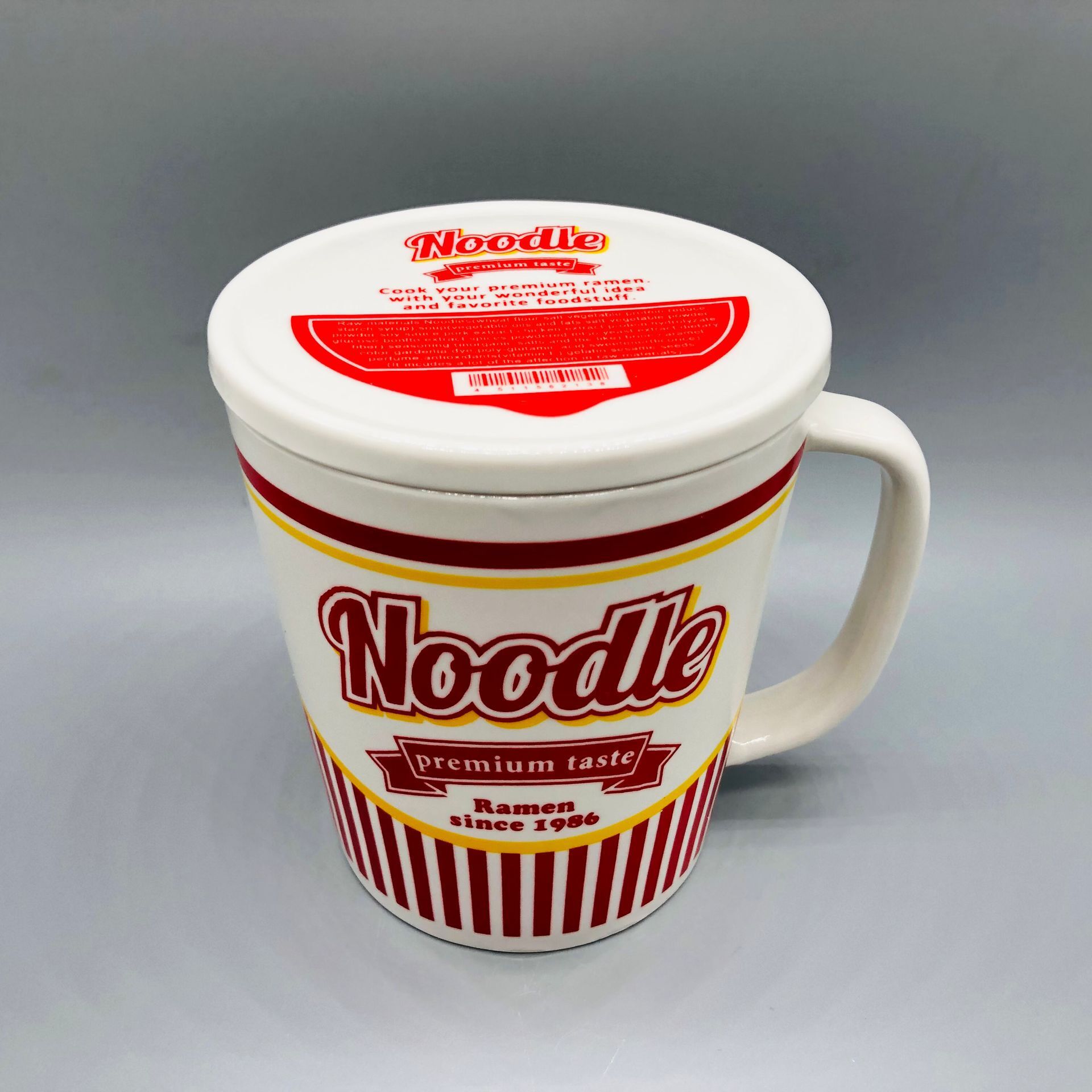 Japonés creativo sabor mixto taza de fideos instantáneos forma Taza de cerámica con tapa subred taza de agua roja fideos instantáneos